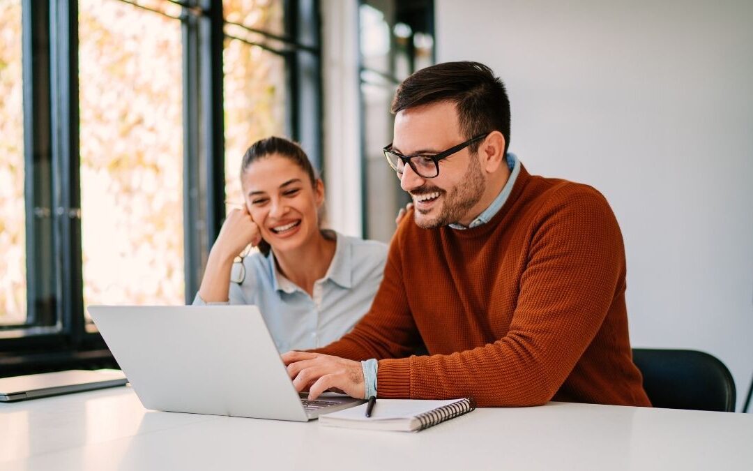 4 Steps to Improved Recruitment Communication: Actions for HR Leaders & Hiring Managers